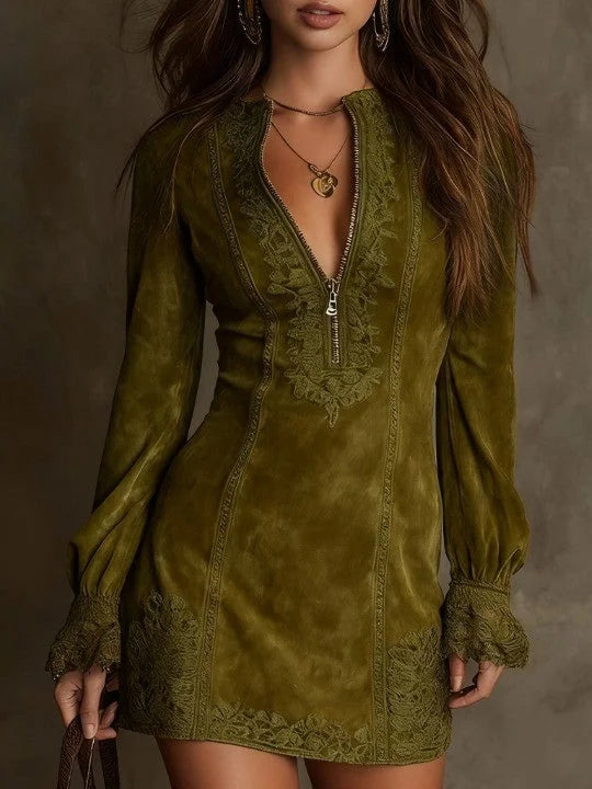 Giulia | Zamszowa Sukienka Mini z Koronkowymi Detalami