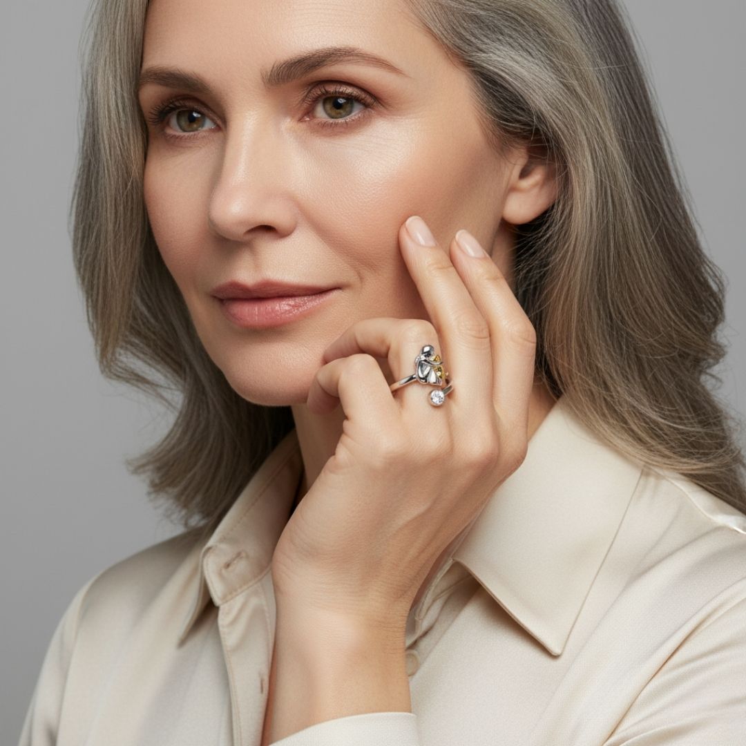 Rose™ – Pierścionek z Motywem Psa